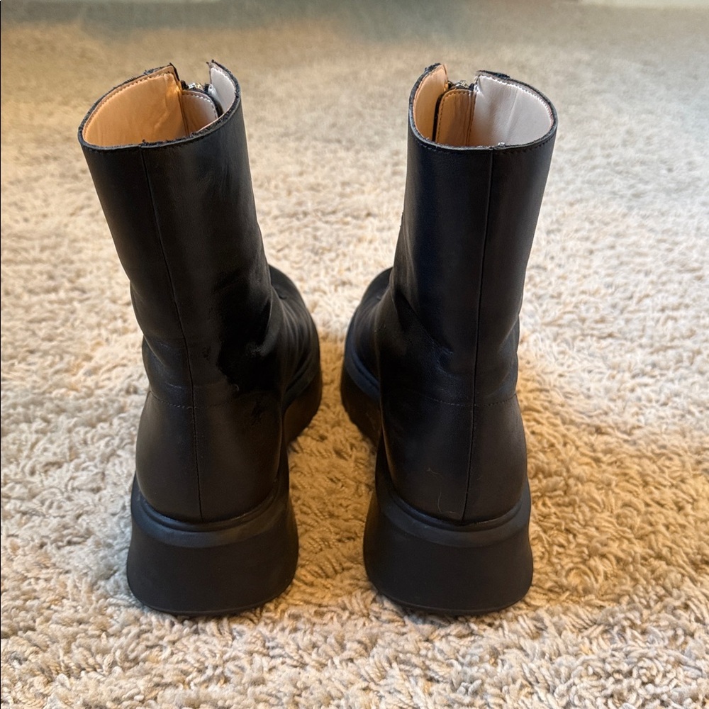 Steve Madden Black Leather Jones Boots - Picture 3 of 6